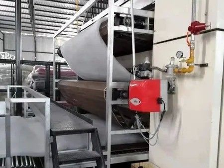 Spray Bonded Non Woven Machine 60gsm ~ 800gsm  Wadding Production Line